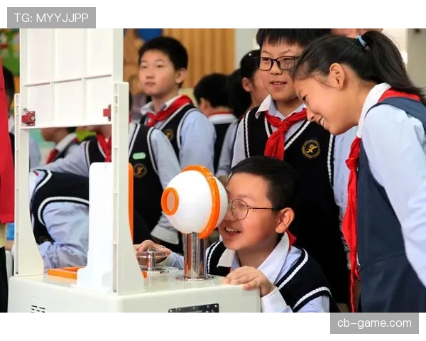 斯洛伐克青年展现创新潜力，引领未来科技与社会变革