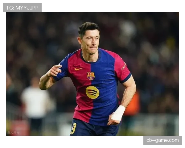 莱万续约谈判取得关键进展,巴萨全力巩固锋线核心 莱万续约谈判取得关键进展,巴萨全力巩固锋线核心