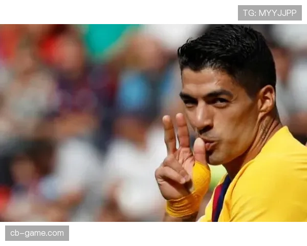 苏亚雷斯赛场外像邻家大叔，赛场上像改造过的野兽，这差距真让人怀疑人生